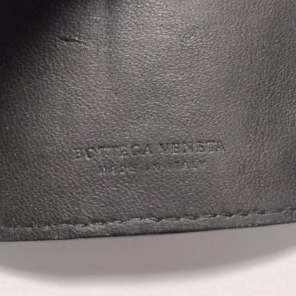 Bottega Veneta Black Leather Intrecciato 6 key holder 4.5x2.5-in, Women' Luxury - Picture 11 of 11